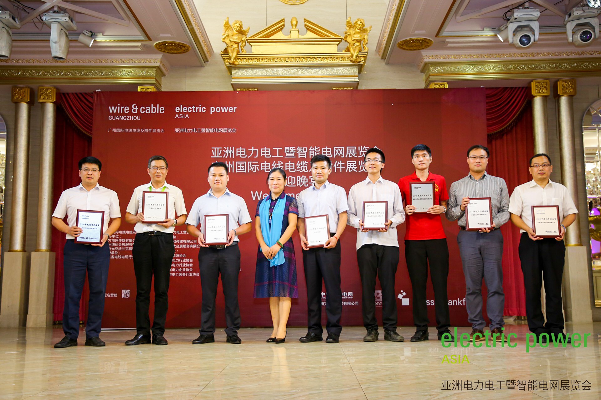 1529561314904018865.jpg 1529561314904018865.jpg